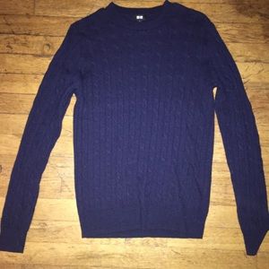 Uniqlo men’s cable knit sweater